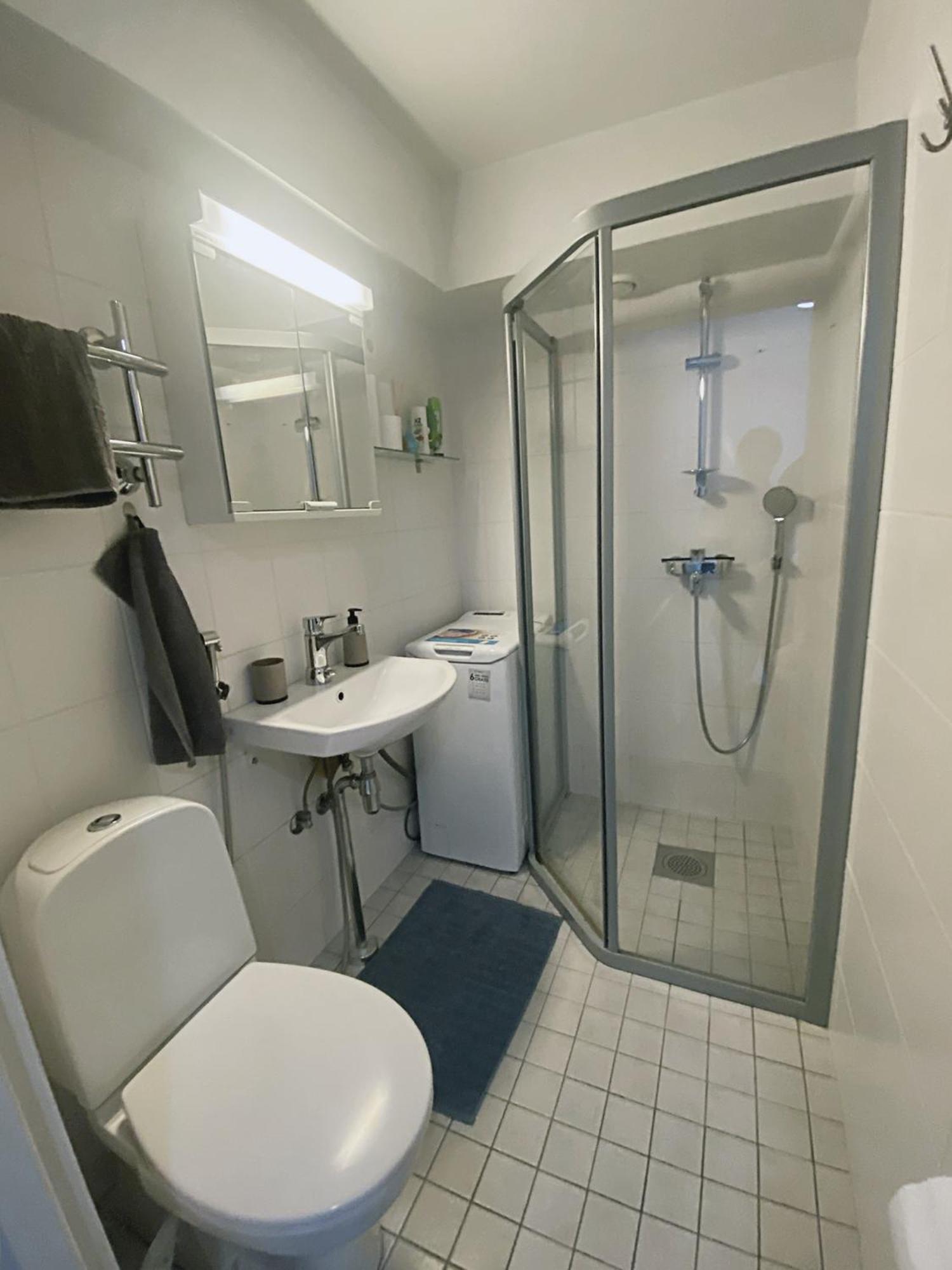 Scandinavian Home 17 City Center Tyoemiehenkatu 2B 헬싱키 외부 사진