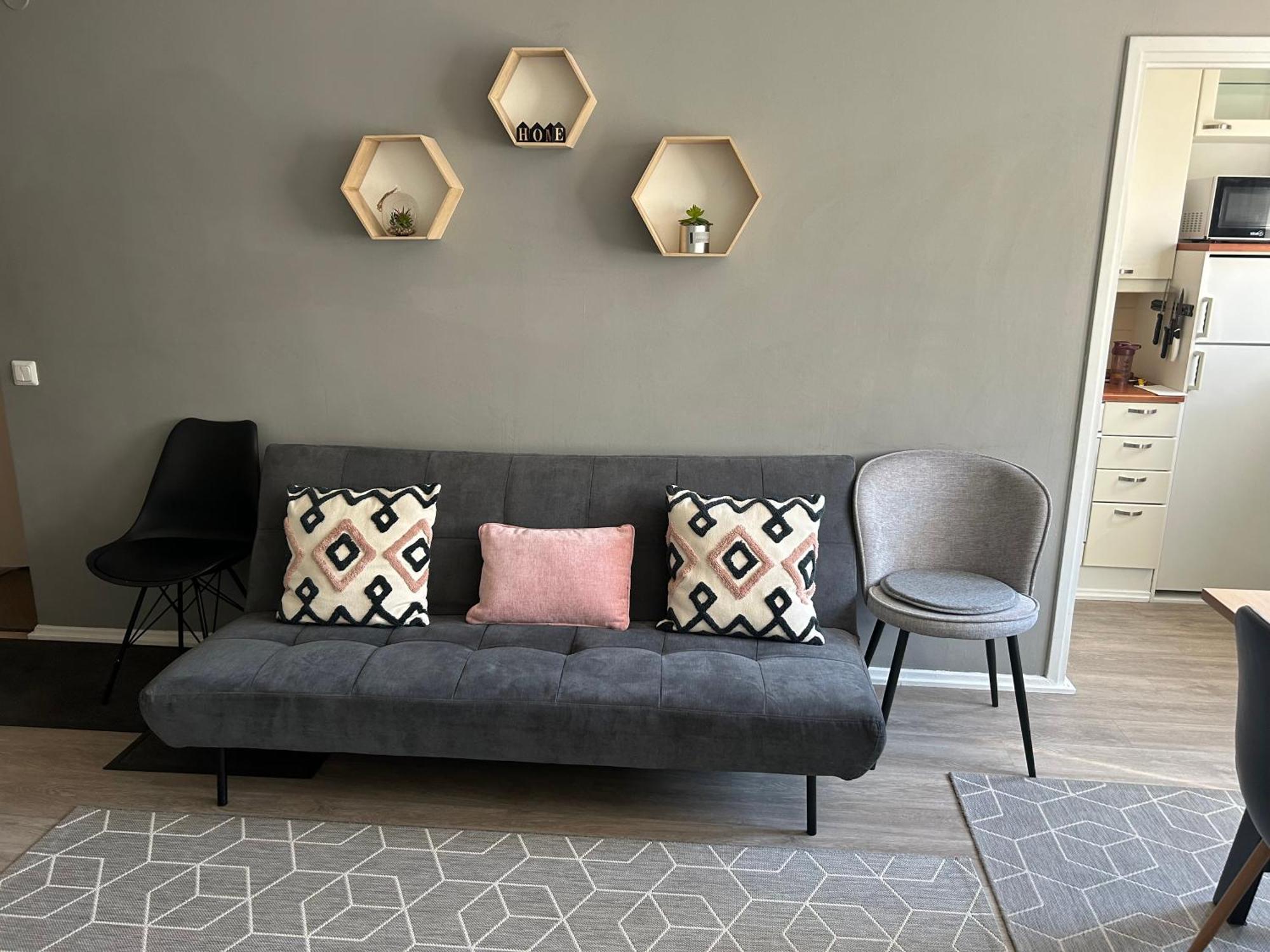 Scandinavian Home 17 City Center Tyoemiehenkatu 2B 헬싱키 외부 사진